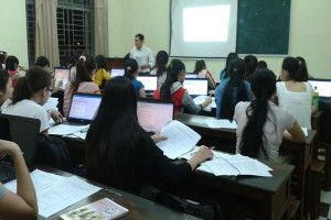 Mức học phí đào tạo nghiệp vụ ngắn hạn là bao nhiêu?