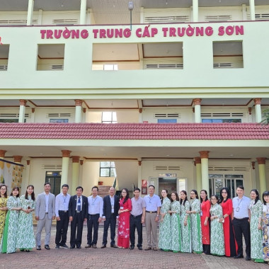 Thông báo tuyển dụng nhân viên phòng đào tạo